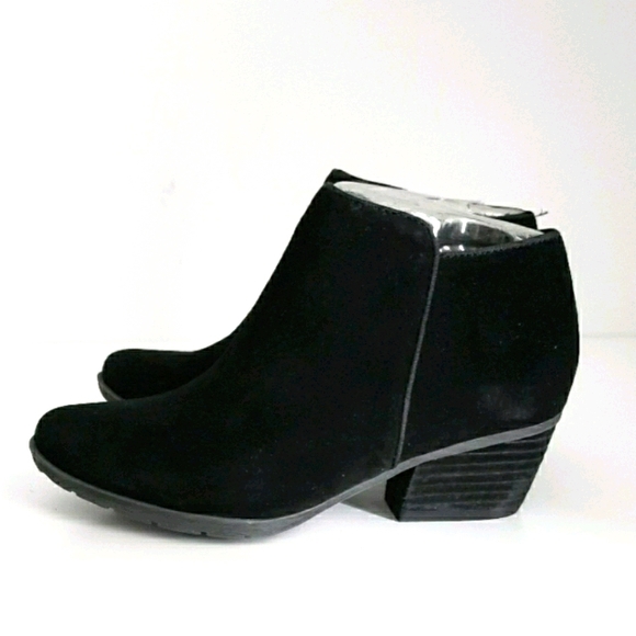 Blondo Villa Waterproof Suede Ankle Boots - Picture 5 of 8